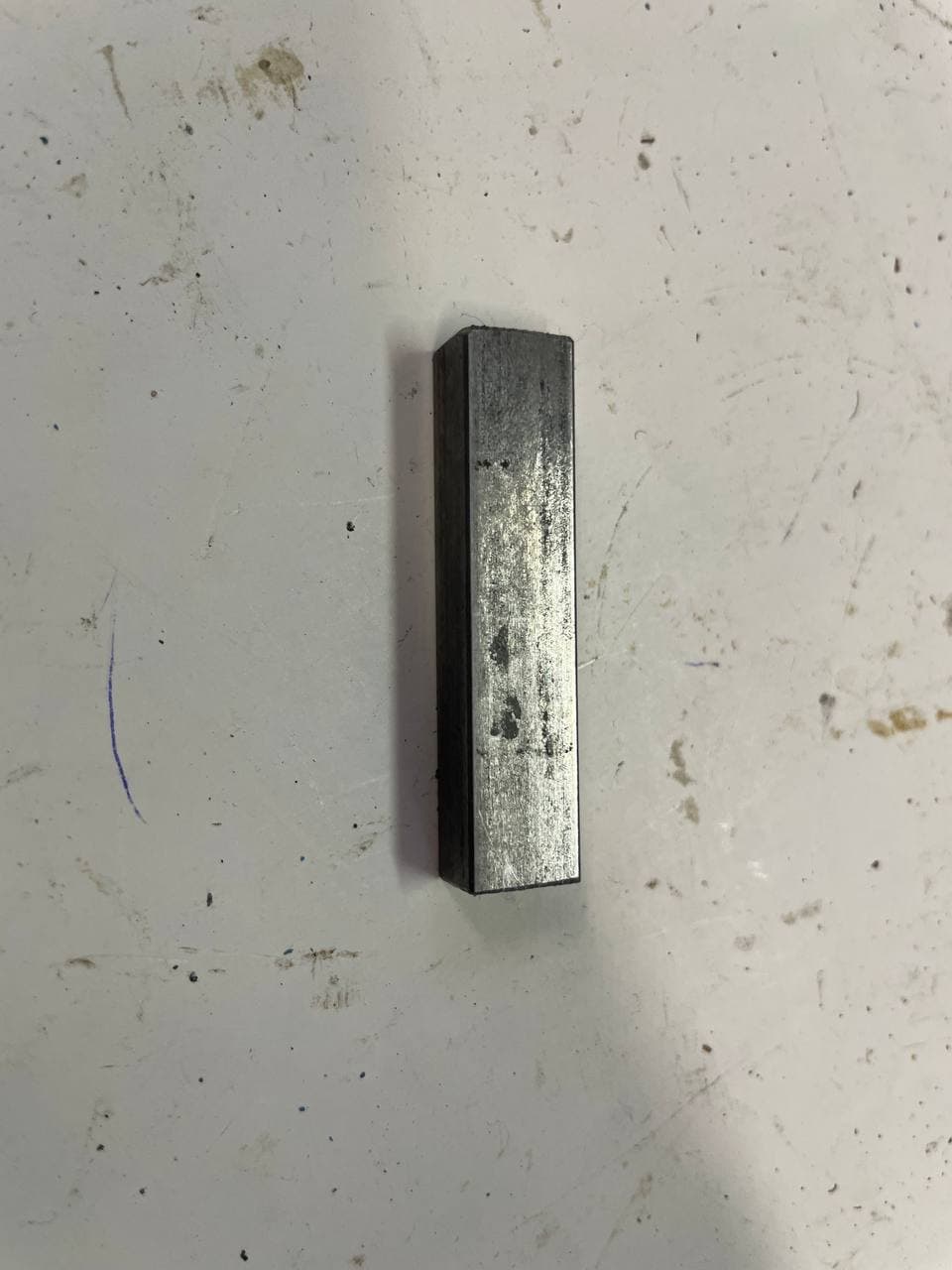 Шпонка оси катка ДТ-75 (8*10*50)