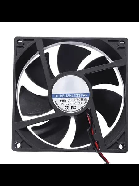 Вентилятор охлаждения 90x90x25мм 12V 7 лопастей CPU