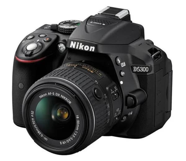 Фотоаппарат зеркальный Nikon D5300 Kit AF-S 18-55mm/3.5-5.6G VR II