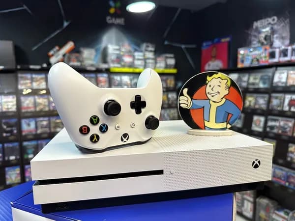 Игровая консоль Xbox One S 500GB (Box)