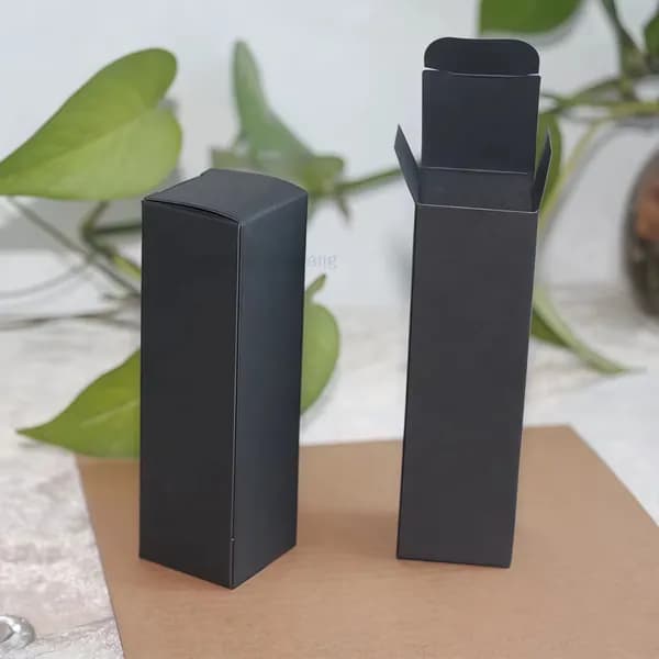 Коробка черная картонная 25 шт, 3х3х25, длинная, узкая