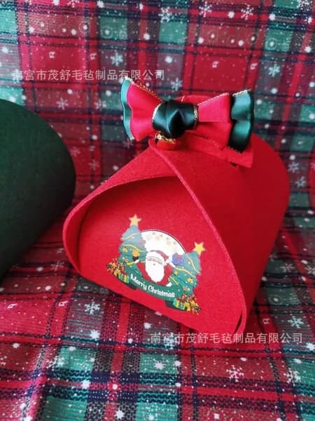 Подарочная коробка из войлока для яблок, красная, модель 1, с бантом