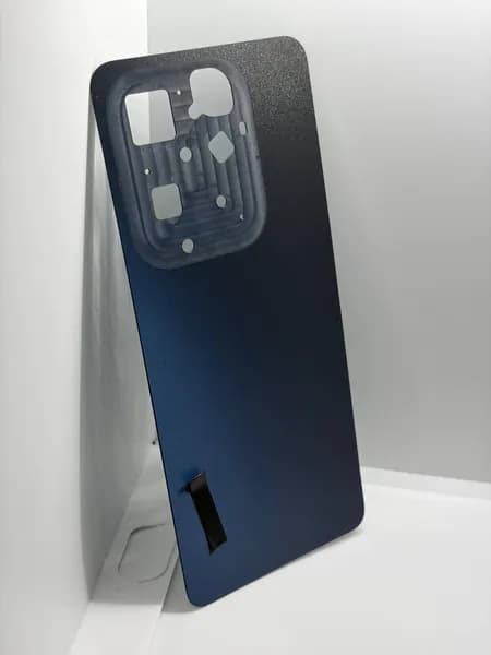 Задняя крышка для Infinix Hot 40 (X6836) Космический черный Starlit Black