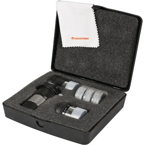 Эксклюзивный комплект Celestron AstroMaster 94307 для телескопа включает два окуляра, линзу Барлоу, три светофильтра, салфетку для оптики и пластиковый кейс