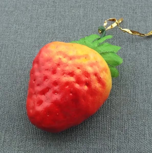 Елочная игрушка КЛУБНИКА папье-маше СССР 1960-е гг