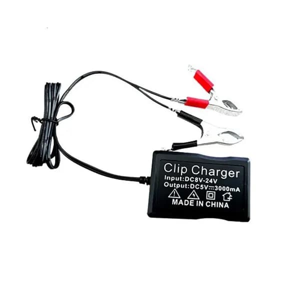 Автомобильный инвертор с USB-зарядкой