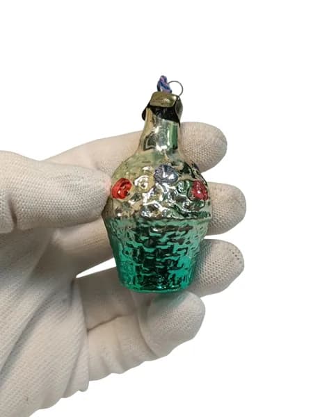 Советская винтажная елочная игрушка, Корзина с цветами. Сделано в СССР.