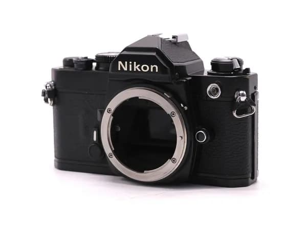 Фотоаппарат зеркальный пленочный Nikon FM body