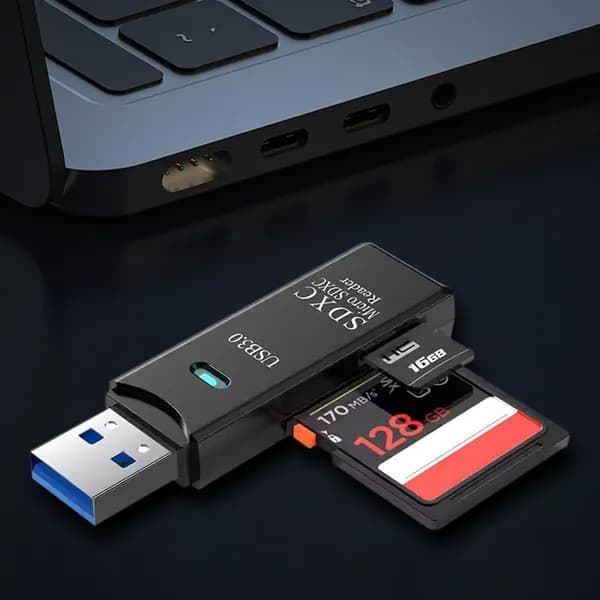 USB 3.0 универсальный считыватель карт SD и microSD чёрный