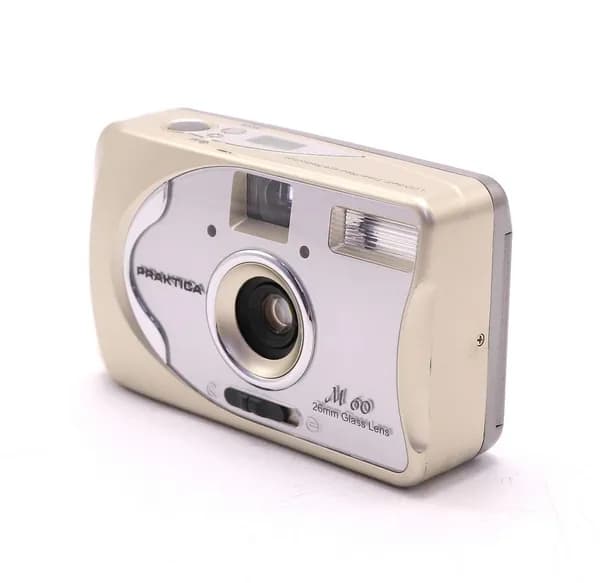 Плёночный винтажный фотоаппарат Praktica M60