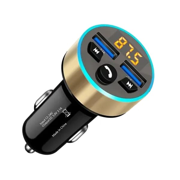 Автомобильное оборудование c двумя USB 31A и радиосвязьюю