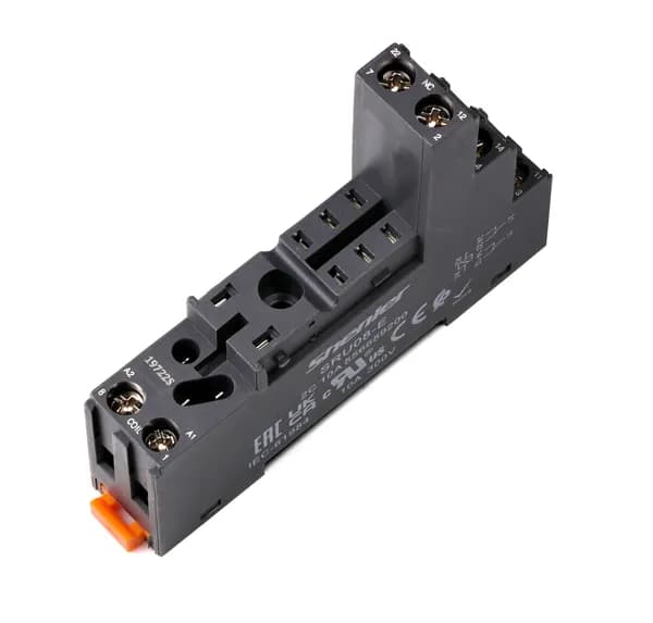 (цена за 1 шт) Цоколь 10A(300V), черный, на рейку DIN35
