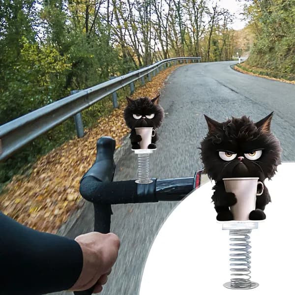 Автомобильное украшение Застенчивый котенок на пружине, 2D акрил