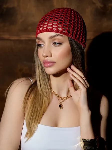 Шапка кроше летняя женская модная с люрексом