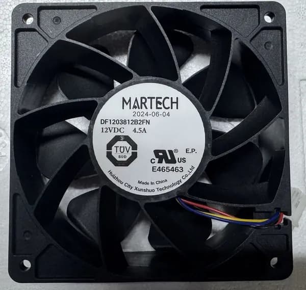 Вентилятор (Кулер) Martech (DF1203812B2FN) 4,5A 4 Pin (Квадрат белый) 120х120х38 на Asic T21, S21, S19K Pro, KS1, KS2, KS3