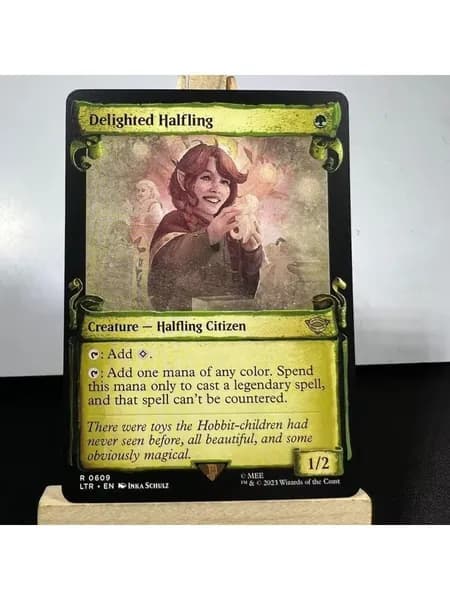 Высококачественная игровая карта Magic The Gathering, подходящая для семейных и дружеских посиделок, поставляется в прозрачном наборе.