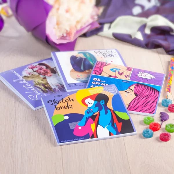 SketchBook Hatber Premium 40л А5ф 165х165мм без линовки 100г/кв.м на скобе обложка из мелованного картона с матовой ламинацией серия Девушка-душа