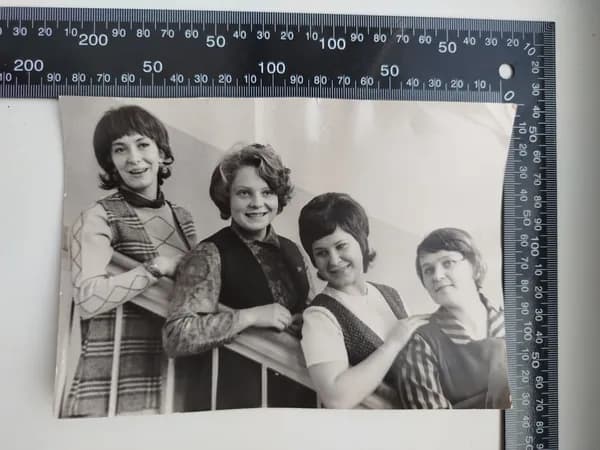 Старинная Фотография - Прошлое в Кадре: Эпоха СССР / Россия.