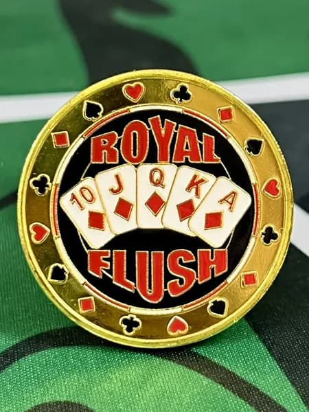 Хранитель карт Royal Flush