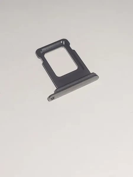 Сим лоток для Apple iPhone 15 Pro/15 Pro Max (черный), Держатель СИМ карты Apple iPhone 15 Pro/15 Pro Max (черный), Контейнер SIM, SIM holder (черный)