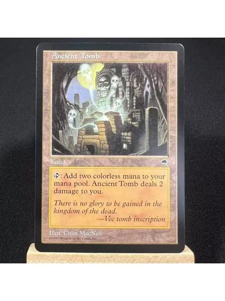 Высококачественная игровая карта Magic The Gathering, подходящая для семейных и дружеских посиделок, поставляется в прозрачном наборе.