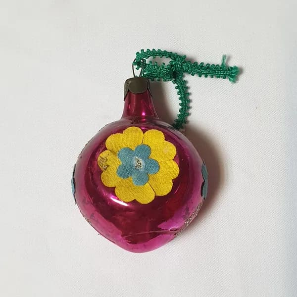 Ёлочная игрушка СССР, стекло, шар красный с цветами, новогоднее украшение, винтажная