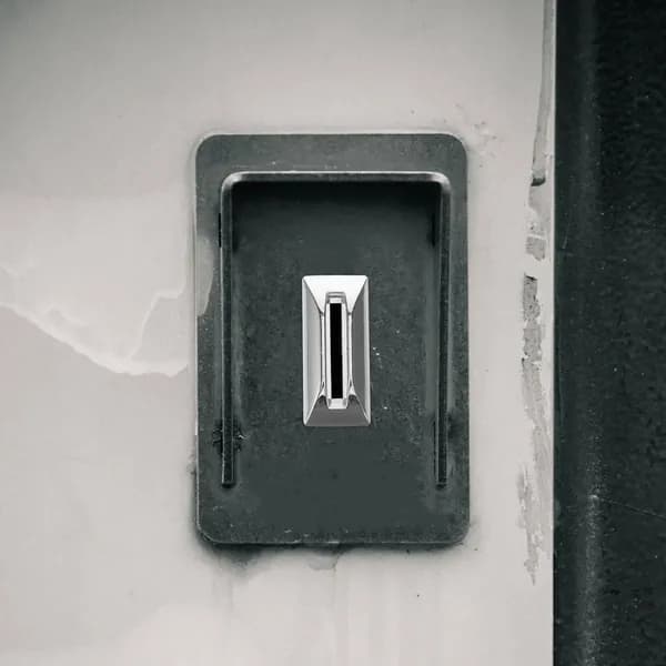 Запчасть для игровой приставки