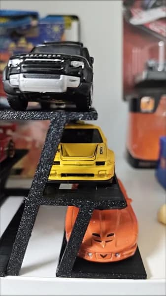 Многоуровневая парковка для коллекционных машинок 1:64, стеллаж для хранения и демонстрации моделей Hot Wheels и Matchbox, настольный органайзер для уютного гаража