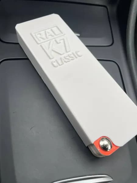 Чехол для каталога цветов по системе RAL classic К7