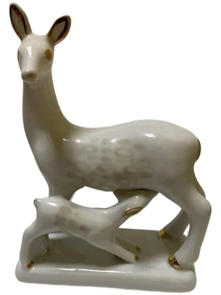 Статуэтка "Олениха с олененком", фарфор, Полонное, СССР, 1973-1991 гг.