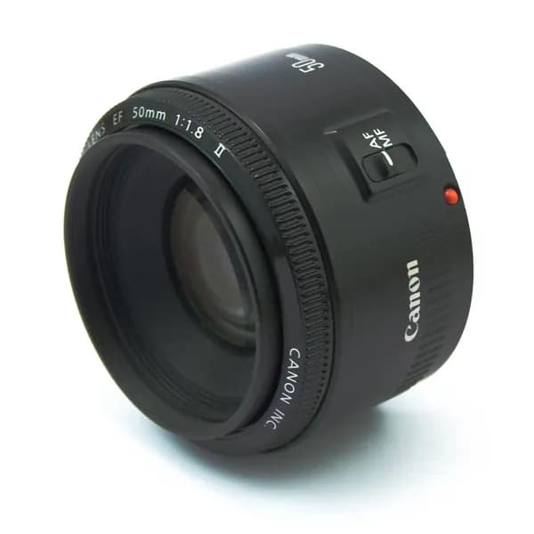 Canon Объектив EF 50mm f/1.8 II