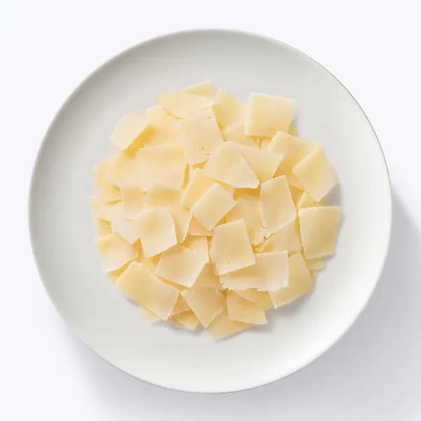 Сыр Пармезан, 32%, хлопья, 90 г, Ozon fresh