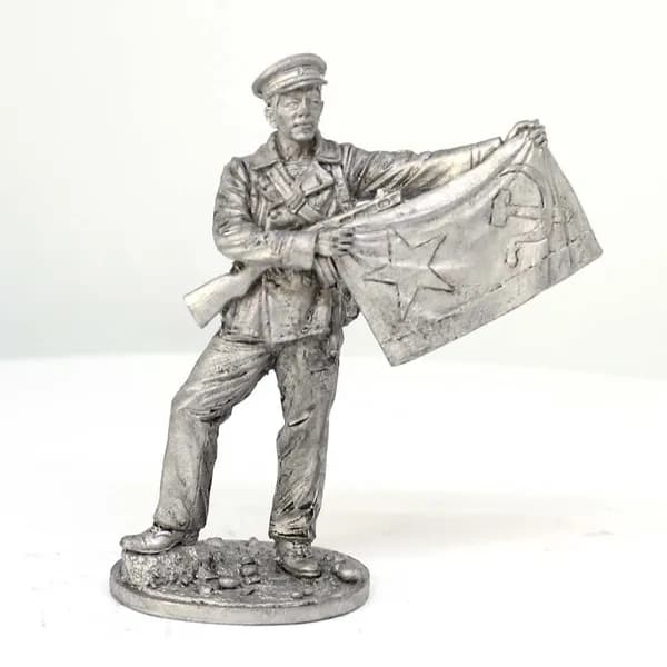 Старшина 1-й статьи с флагом ВМФ 1941-43 гг СССР - оловянный солдатик фигурка 54 мм B36