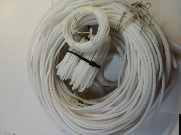 Трубка фторопластовая Ф4 внутренний 6 х 1 мм длина 2 м