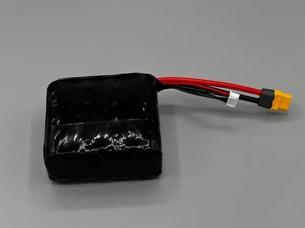 Аккумуляторная сборка LiIo 4S2P 8400 mah 90A XT60 аккумулятор