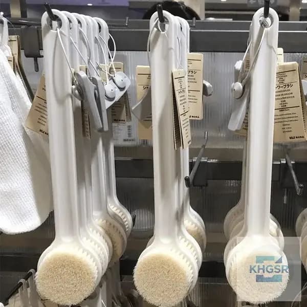 Японская массажная щетка для душа с длинной ручкой и мягкими щетинами, отличный помощник для очистки спины