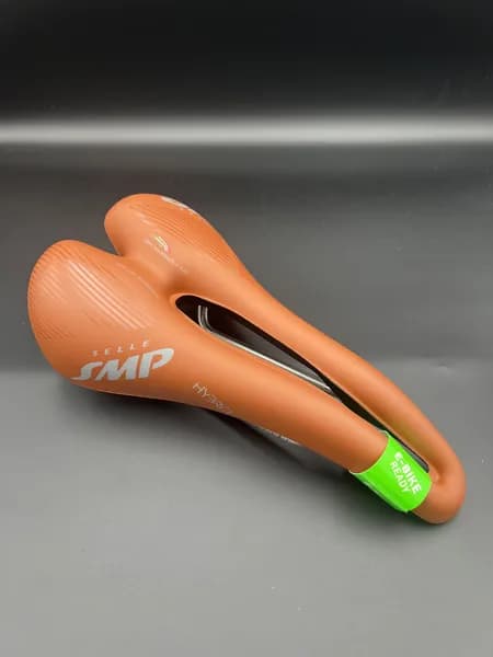 Седло Selle SMP HYBRID Colored
