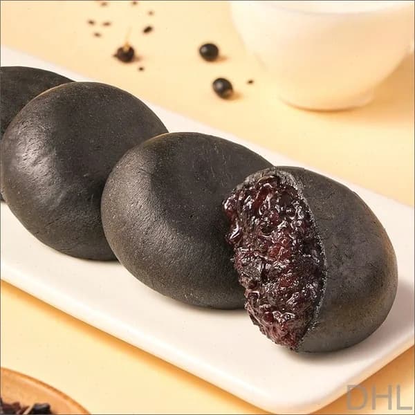 Ячменный пирог с шелковицей (300 г)