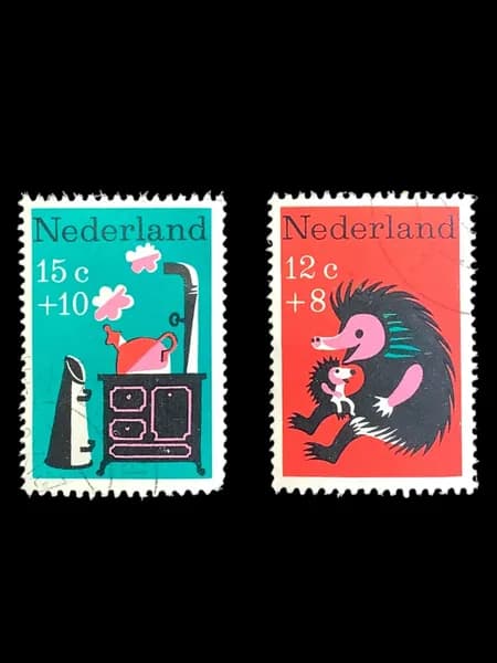 Набор почтовых марок Нидерланды "Иллюстрации к детским книгам" 1967 года, 2 штуки
