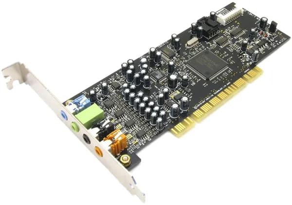 Звуковая карта Sound Blaster Live! 24-bit 7.1 SB0410 Creative под устаревший слот PCI - для современных компьютеров НЕ ПОДХОДИТ