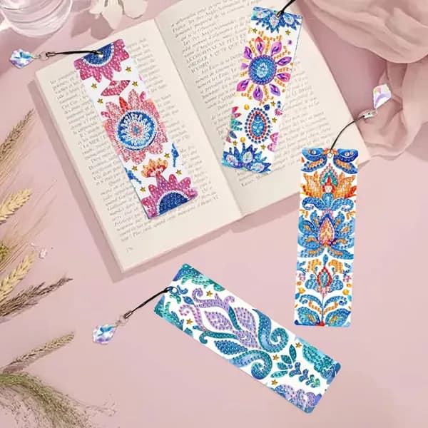 DIY-книжная закладка с кристаллами в форме бабочки из ПЭТ