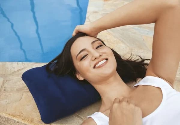 INTEX Подушка надувная прямоугольная 43х28х9 см в коробке, 68672