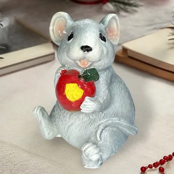 Копилка Мышонок с яблоком 11х10х7 см / Статуэтка Мышка из полистоуна TATI market