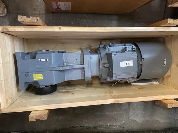 Мотор-редуктор SIEMENS Motox Gearbox BA2010 электродвигатель 5.5kW, редуктор 2:57