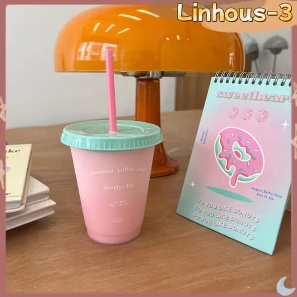 Пластиковая чашка для воды Небольшая летняя кофейня