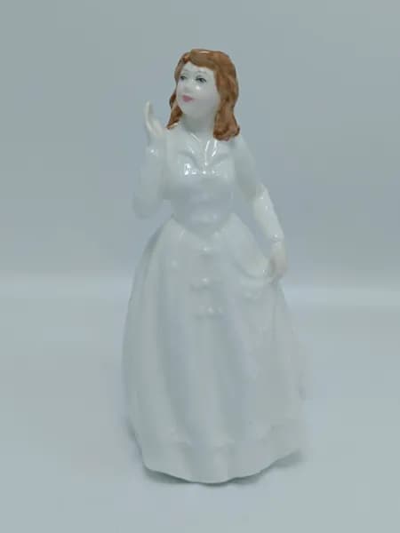 Винтажная фарфоровая статуэтка. Royal Doulton, Англия 1996 год
