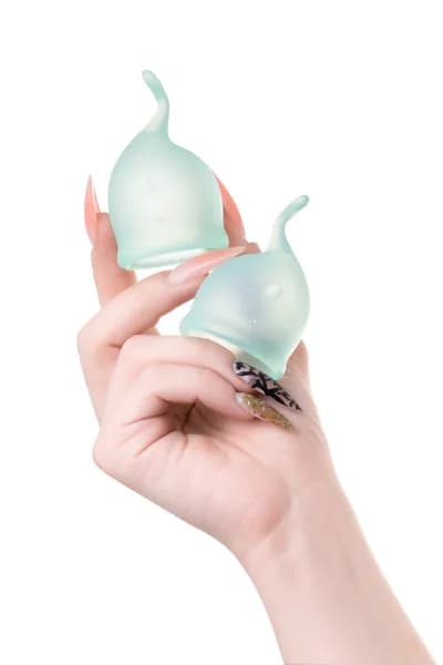 Набор зеленых менструальных чаш Satisfyer Feel good SECURE Menstrual Cup