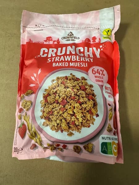 Мюсли Crunchy Crownfield с клубникой 350гр, Финляндия