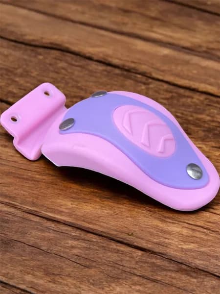 Тормоз крыло заднего колеса для детского трёхколёсного самоката Micar Transformer Pink