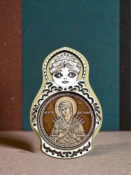 Магнит на холодильник Матрешка 10см